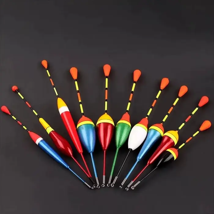 Lot promotion de 10 flotteurs de pêche en mousse, tailles et couleurs mélangées pour votre matériel de pêche