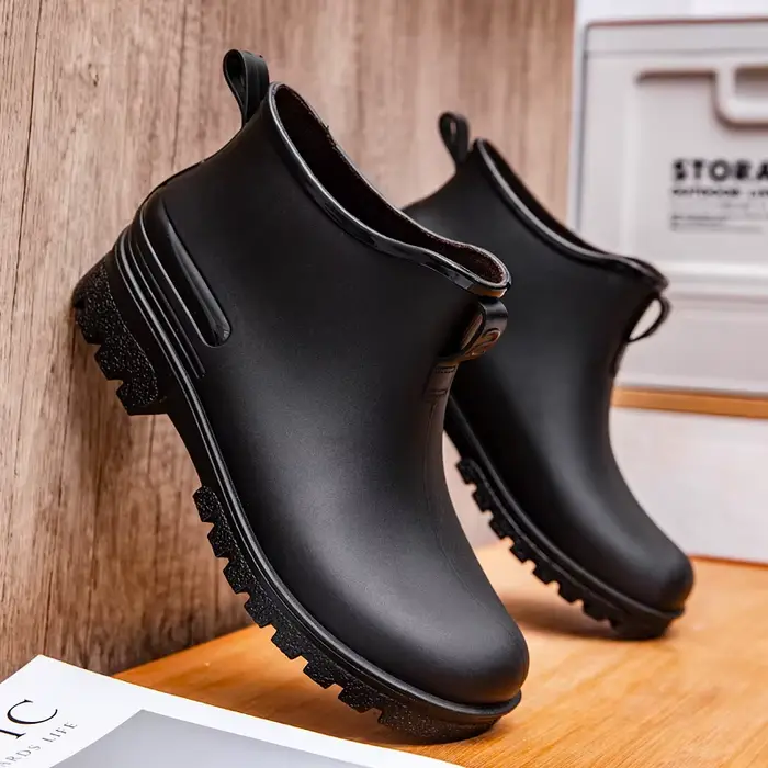 Bottes pluie couple courtes tube PVC moulé imperméables anti-dérapantes commuting extérieur unisexe