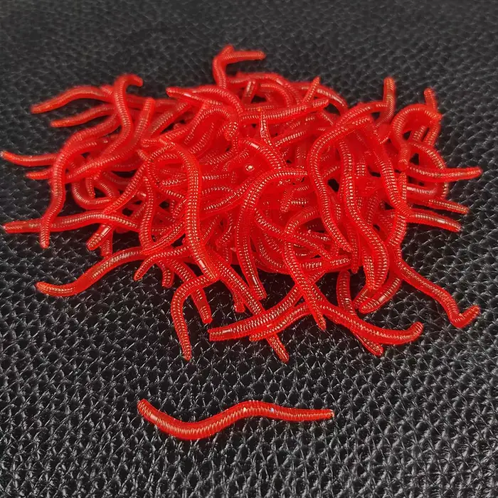 50/100 vers rouges silicone PVC appâts souples 3.5cm - leurres réalistes carpe bass pêche