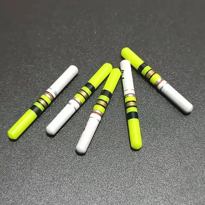 Lot de 5 bâtons lumineux LED vert/rouge pour piles CR322 - Accessoire de pêche nocturne pour flotteurs et équipement