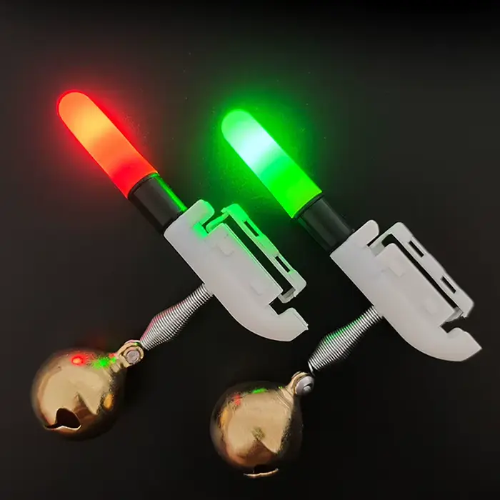 Lampe pêche nocturne LED CR425 batterie lithium 3.6V recharge USB lumière puissante pour canne