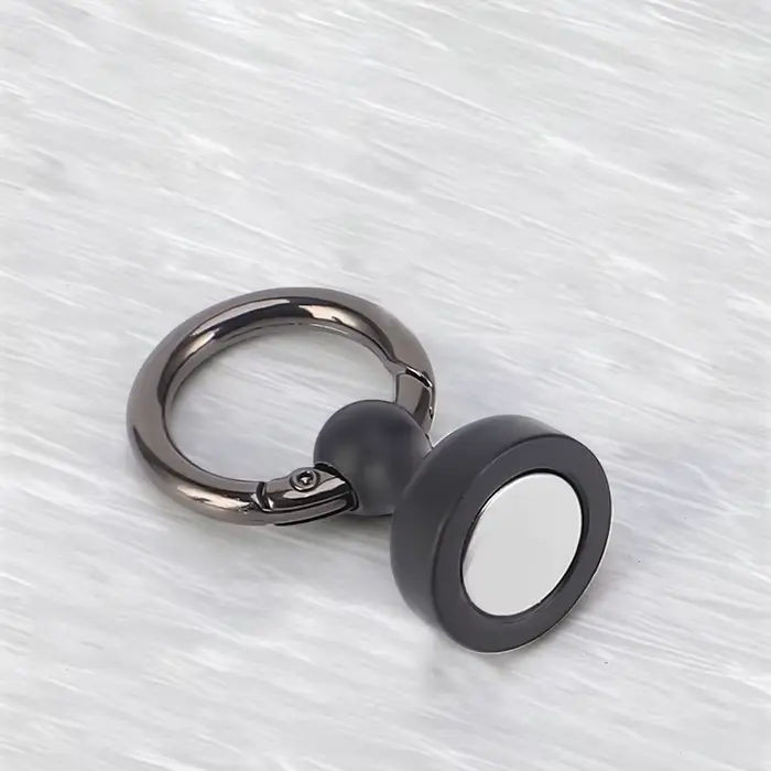 Porte-épuisette magnétique MRC en acier avec mousqueton alu et dragonne pour pêche rapide et sécurisée