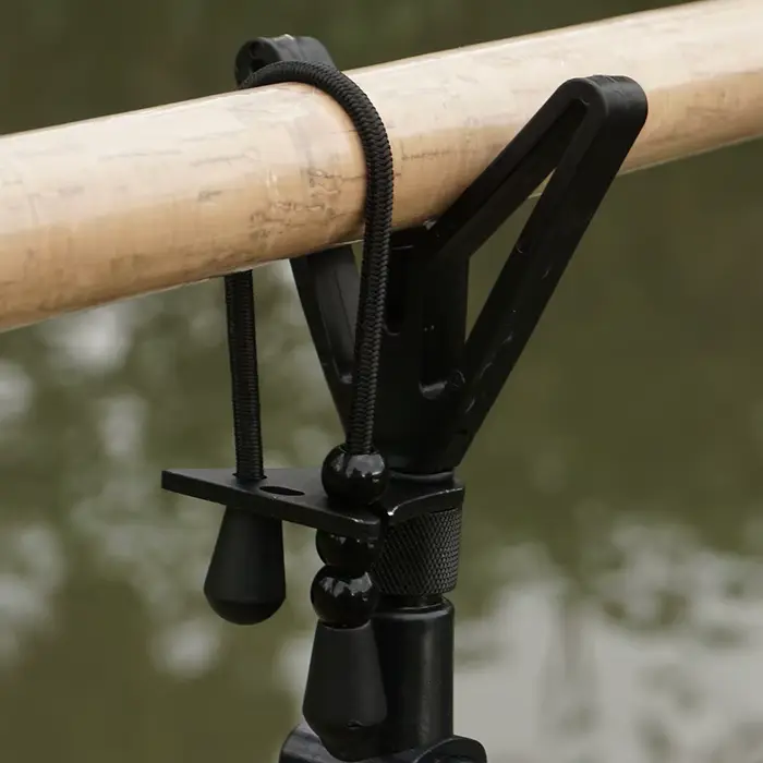 Cale canne à pêche bungee Hirisi AC500 - Sécurisez vos cannes à carpe pendant la pêche