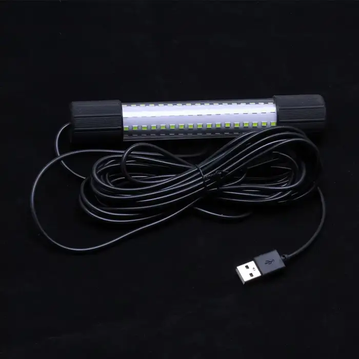 Lampe de pêche LED submersible USB, lumière haute puissance multi-couleurs pour la pêche de nuit portable